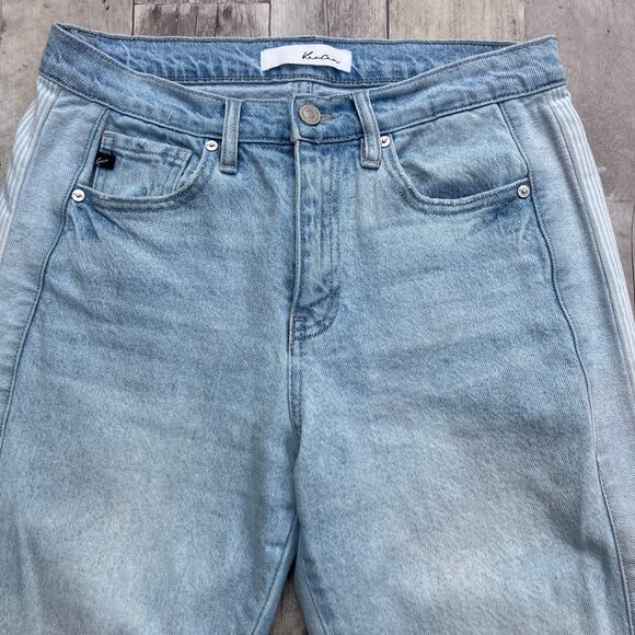 Kancan Jeans Light Wash Distressed Jeans Sz 5/26 Raw Hem High Rise Denim Boho - Picture 7 of 12